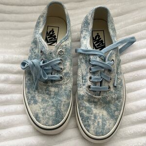 NWOT Acid Wash Vans
